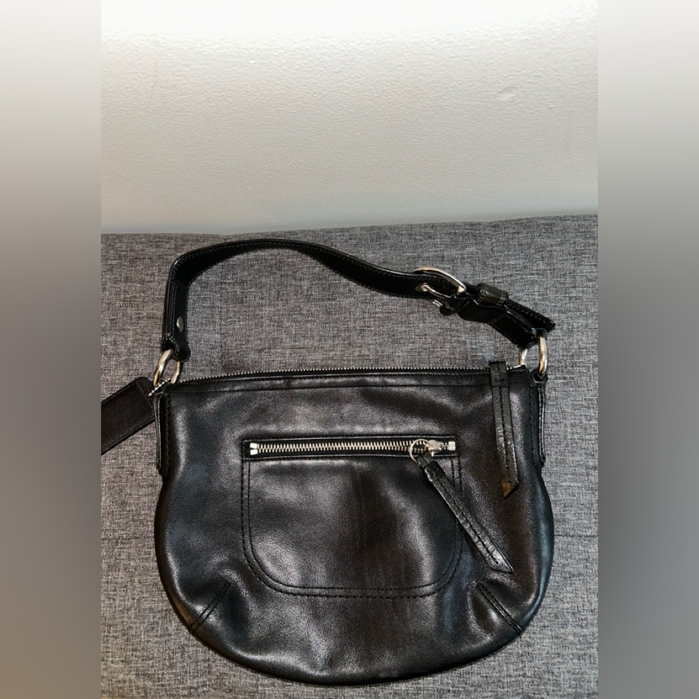 Coach Hobo Shoulder Bag,  (Small-Medium) - Picture 4 of 11